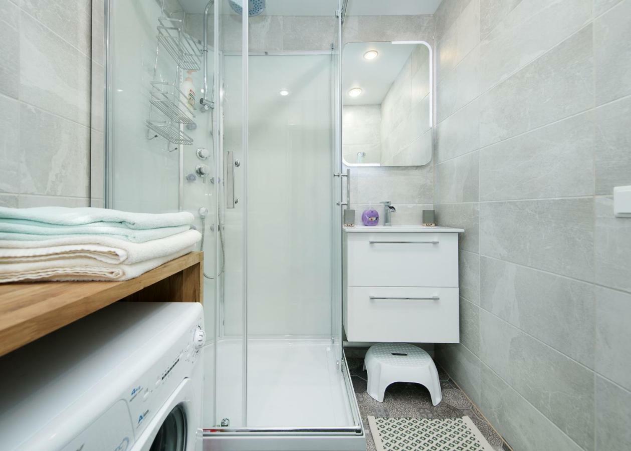 Cozy&Quiet, 5 Floor, 800 Meters From Harbour Apartment Tallinn Luaran gambar